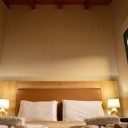 House With 7 Bedrooms In Agia Pelagia, With Wonderful Sea View, Enclos Agia Pelagia (Kreta)