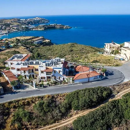 House With 7 Bedrooms In Agia Pelagia, With Wonderful Sea View, Enclos Apartment