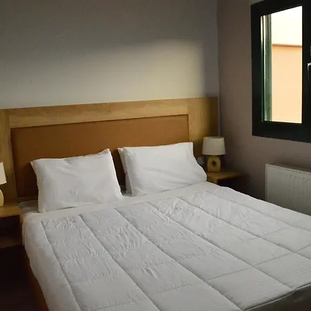 House With 7 Bedrooms In Agia Pelagia, With Wonderful Sea View, Enclos Agia Pelagia (Crete)