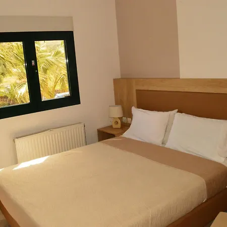Appartement House With 7 Bedrooms In Agia Pelagia, With Wonderful Sea View, Enclos *